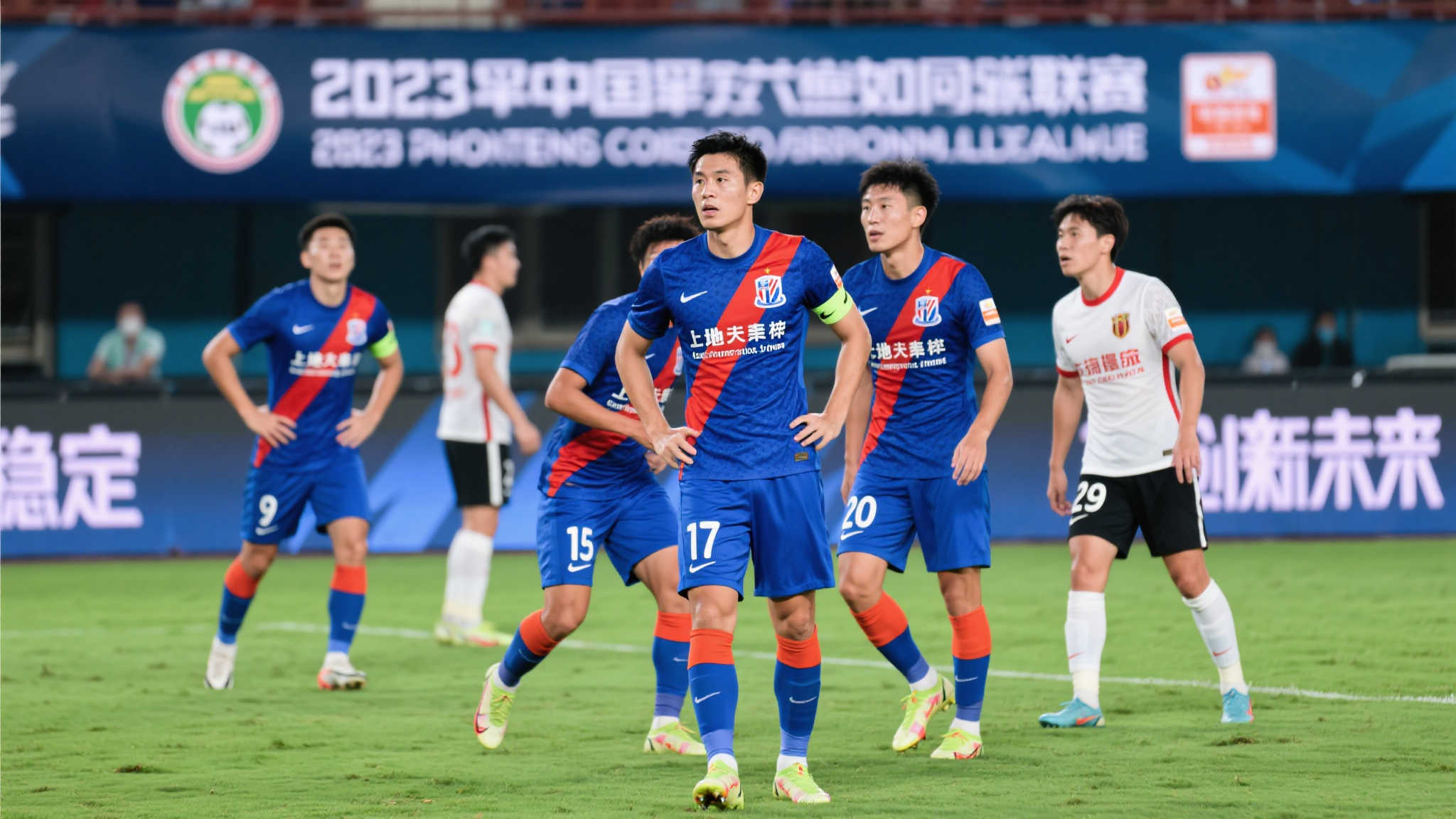 在足球转会 在足球转会